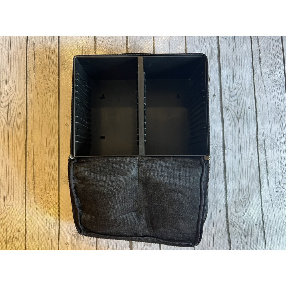 Conductor Series 30 CD Soft Carry Case, Black Nylon w/Pockets And Strap Included - Picture 8 of 8